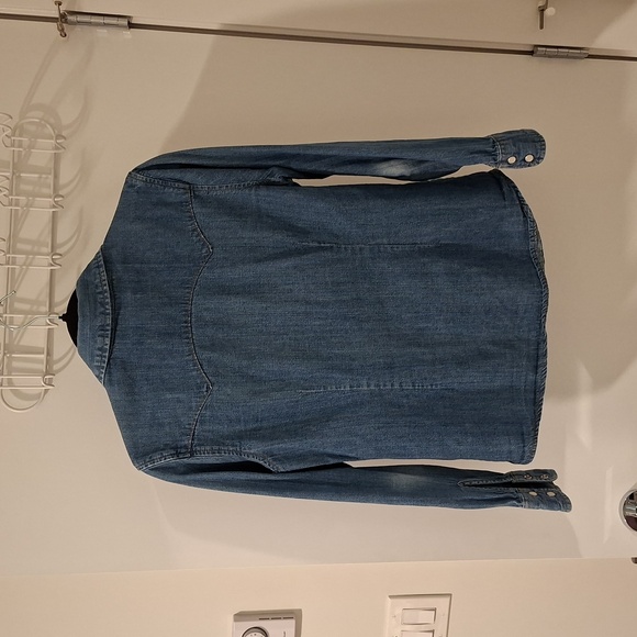 Denim Forum/Aritizia Women's Blue Western Denim Button-Up Shirt (Size S) - Picture 6 of 7
